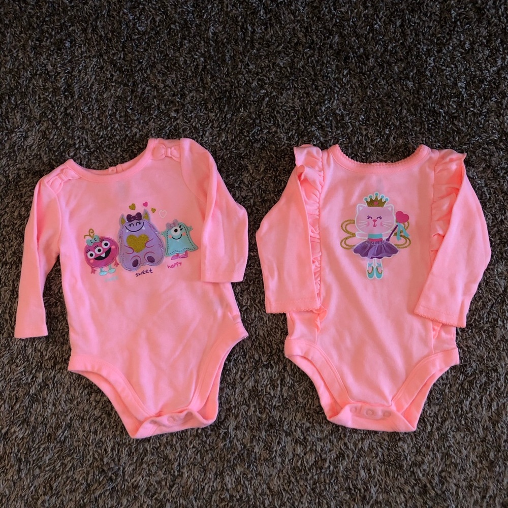 Set of 2 long sleeve bodysuits